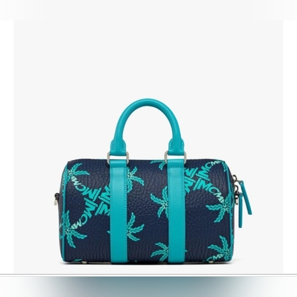 MCM Boston Bag With COA And Dustbag NWT - Picture 2 of 16